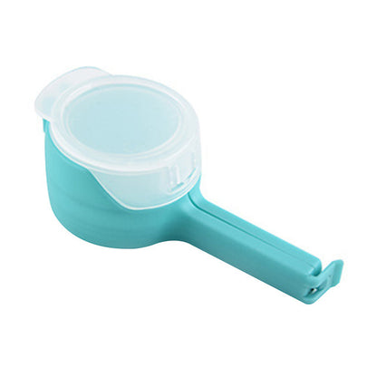 Reusable Bag Clip Snack Sealer with Spray Nozzle | Moisture-Proof Food Storage Solution