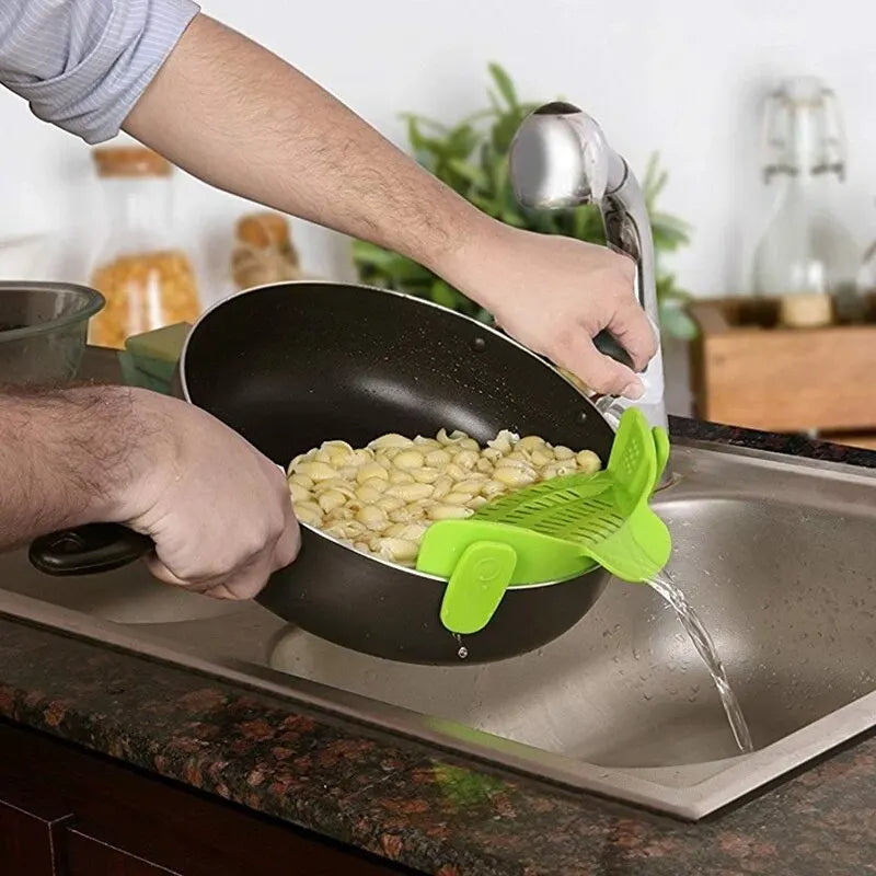 Clip-On Silicone Pot Strainer | Effortless, One-Handed Draining for Pasta, Veggies & More!