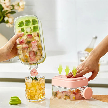 Ice Cube Tray with Lid | Effortless, Mess-Free Ice Making!